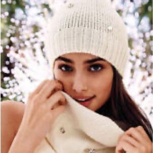 Victorias Secret White Jewelled Toque & Scarf Set 2015